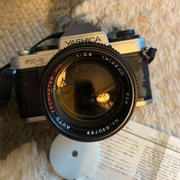 YASHICA FX-D Quartz SLR 35mm Film Camera 50mm lens + macro lens + Tripod Spacer - Picture 5 of 8